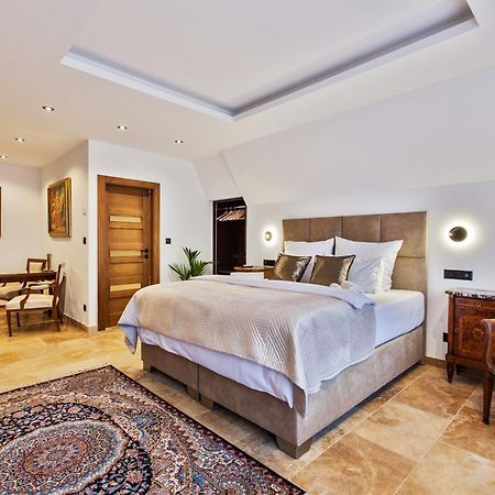 Brezno Central Apartments 외부 사진