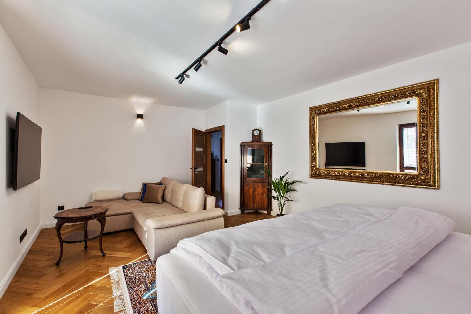Brezno Central Apartments 외부 사진